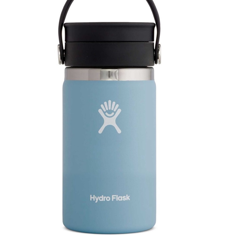 LIGHT BLUE HYDROFLASK WITH SIP MOUTH - great for warm or cold coffee, tea. 12oz